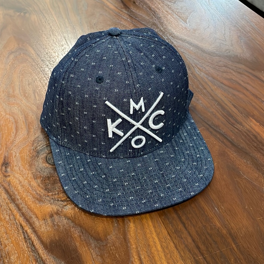 KCMO FLAT BILL HAT
